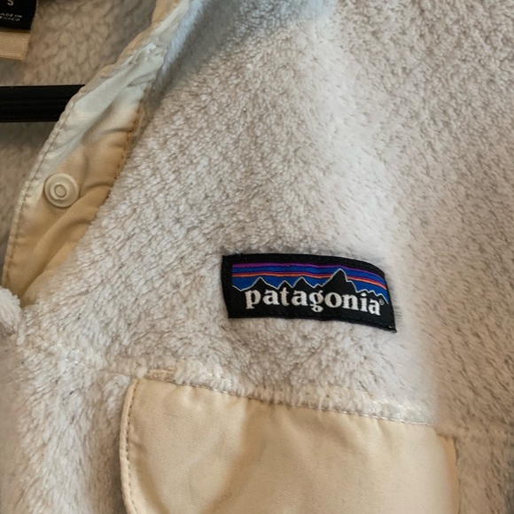 Patagonia light weight jacket - Picture 2 of 6